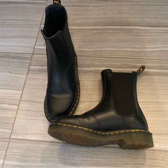 Dr. Martens boots - Picture 4 of 5